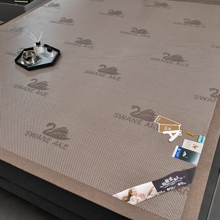 91家纺网 家纺一手货源 找家纺 小牛席业 2026新款加厚天鹅冰藤席系列 加厚款-天鹅冰藤席（香槟）