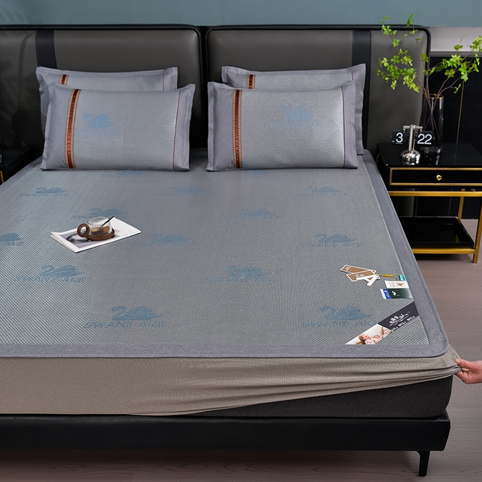 91家纺网 家纺一手货源 找家纺 小牛席业 2026新款加厚款-天鹅冰藤席系列（床笠款） 天鹅冰藤席系列（床笠款）-浅灰