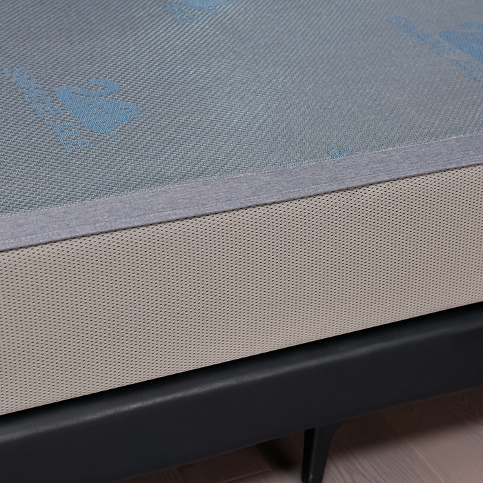 91家纺网 家纺一手货源 找家纺 小牛席业 2026新款加厚款-天鹅冰藤席系列（床笠款） 天鹅冰藤席系列（床笠款）-浅灰