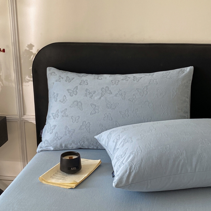 91家纺网 家纺一手货源 找家纺 宜代光年 2026年新款全棉纯棉厚织提花四件套系列（第一批花型） 蝶梦悠悠-浅蓝