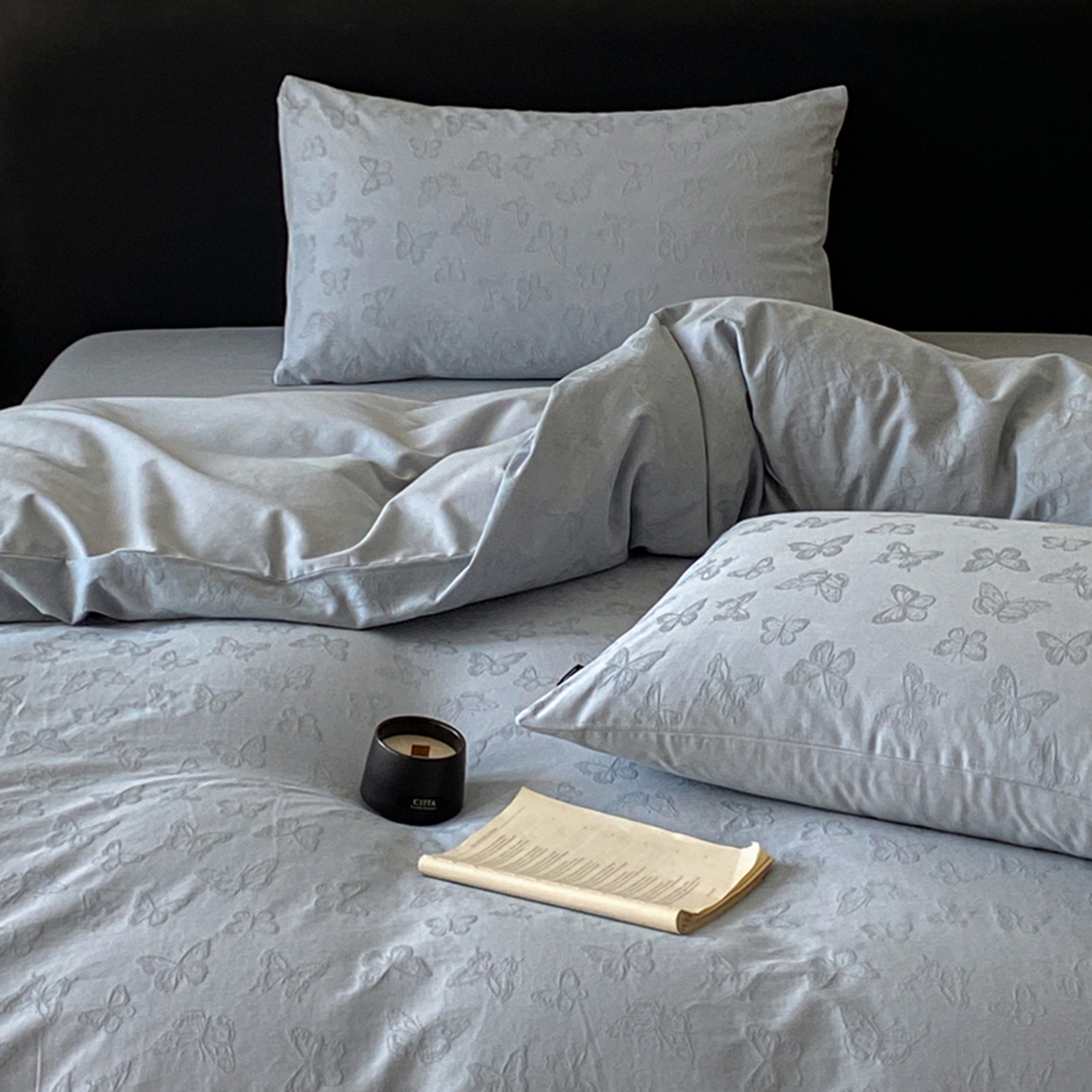 91家纺网 家纺一手货源 找家纺 宜代光年 2026年新款全棉纯棉厚织提花四件套系列（第一批花型） 蝶梦悠悠-浅蓝