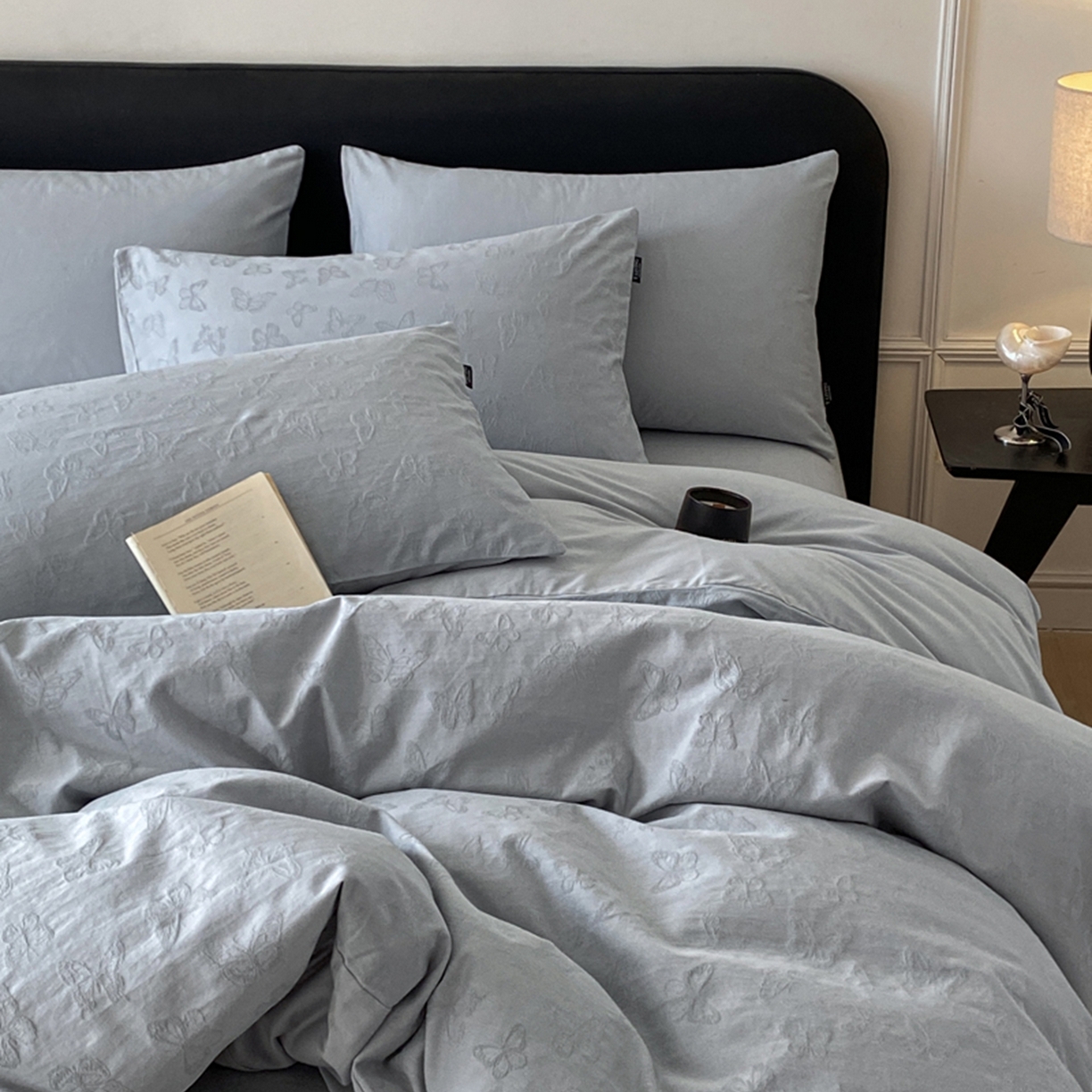 91家纺网 家纺一手货源 找家纺 宜代光年 2026年新款全棉纯棉厚织提花四件套系列（第一批花型） 蝶梦悠悠-浅蓝