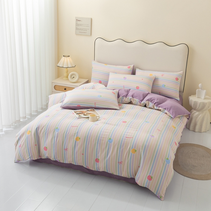 91家纺网 家纺一手货源 找家纺 铭浩家纺 2026春夏新款云感双层皱皱纱四件套 草莓乐园