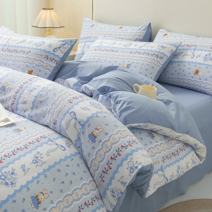 91家纺网 家纺一手货源 找家纺 铭浩家纺 2026春夏新款云感双层皱皱纱四件套 花兔信笺