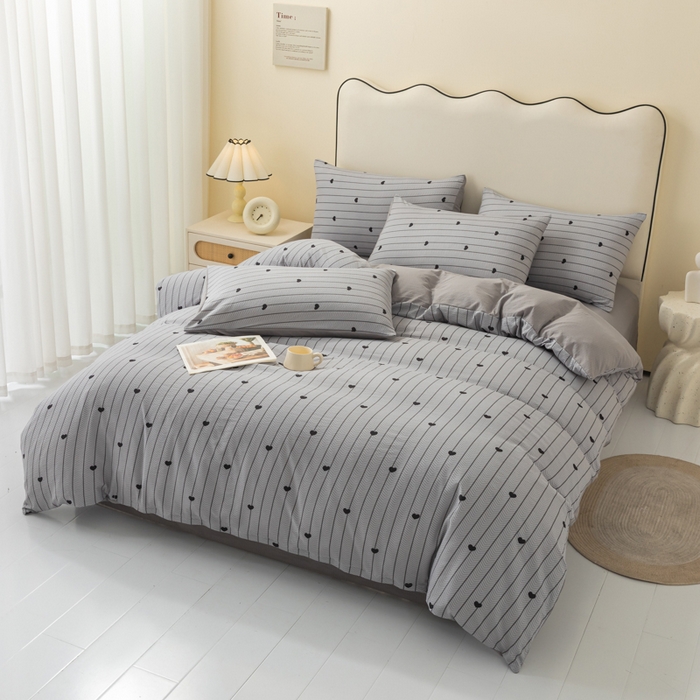 91家纺网 家纺一手货源 找家纺 铭浩家纺 2026春夏新款云感双层皱皱纱四件套 心动条纹