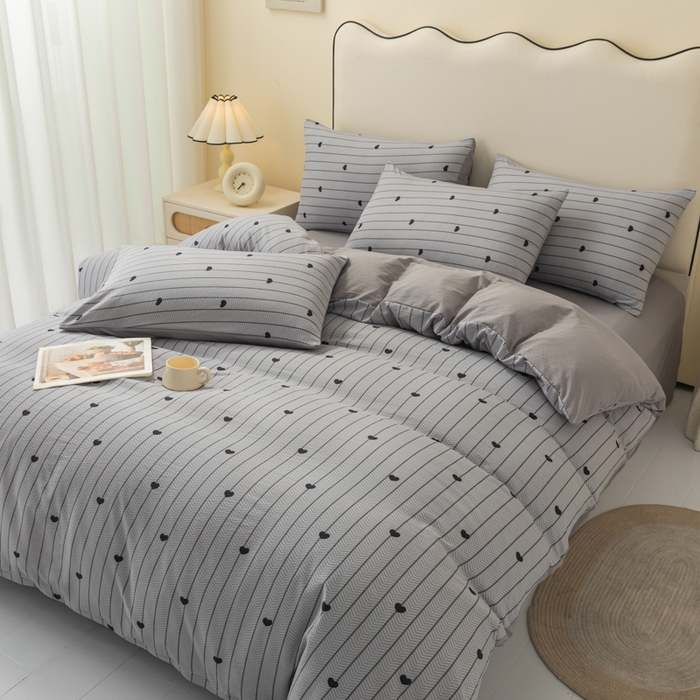 91家纺网 家纺一手货源 找家纺 铭浩家纺 2026春夏新款云感双层皱皱纱四件套 心动条纹