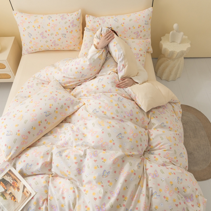 91家纺网 家纺一手货源 找家纺 铭浩家纺 2026春夏新款云感双层皱皱纱四件套 花间鲽语