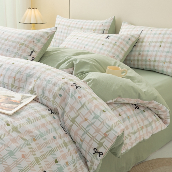 91家纺网 家纺一手货源 找家纺 铭浩家纺 2026春夏新款云感双层皱皱纱四件套 幸运格语