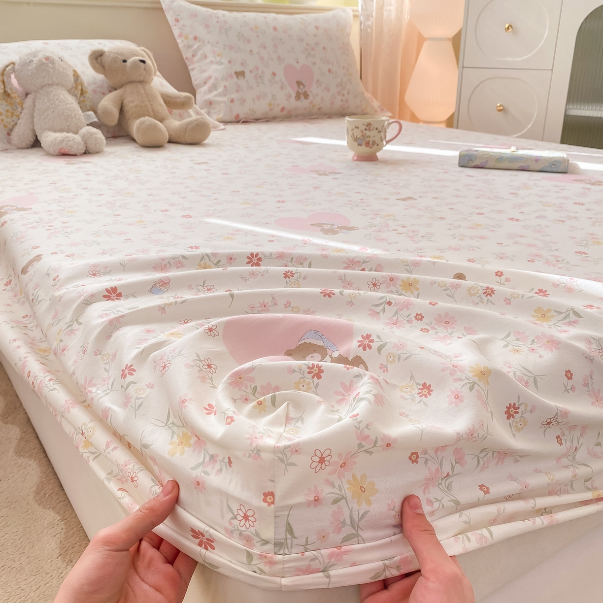 91家纺网 家纺一手货源 找家纺 女子家纺 2026新款全棉纯棉印花小清新系列单床笠单品床笠床笠单件 旧书折痕粉