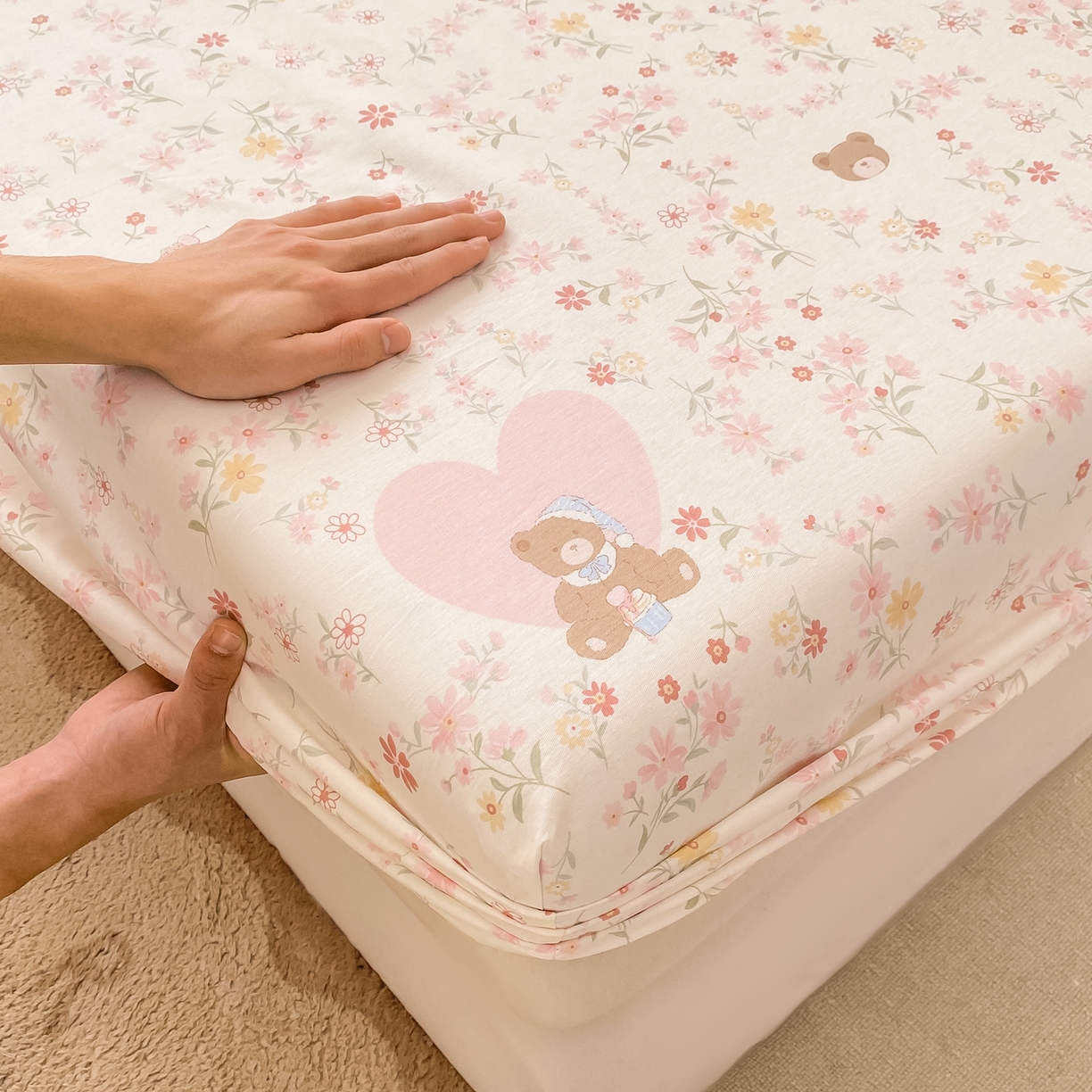 91家纺网 家纺一手货源 找家纺 女子家纺 2026新款全棉纯棉印花小清新系列单床笠单品床笠床笠单件 旧书折痕粉