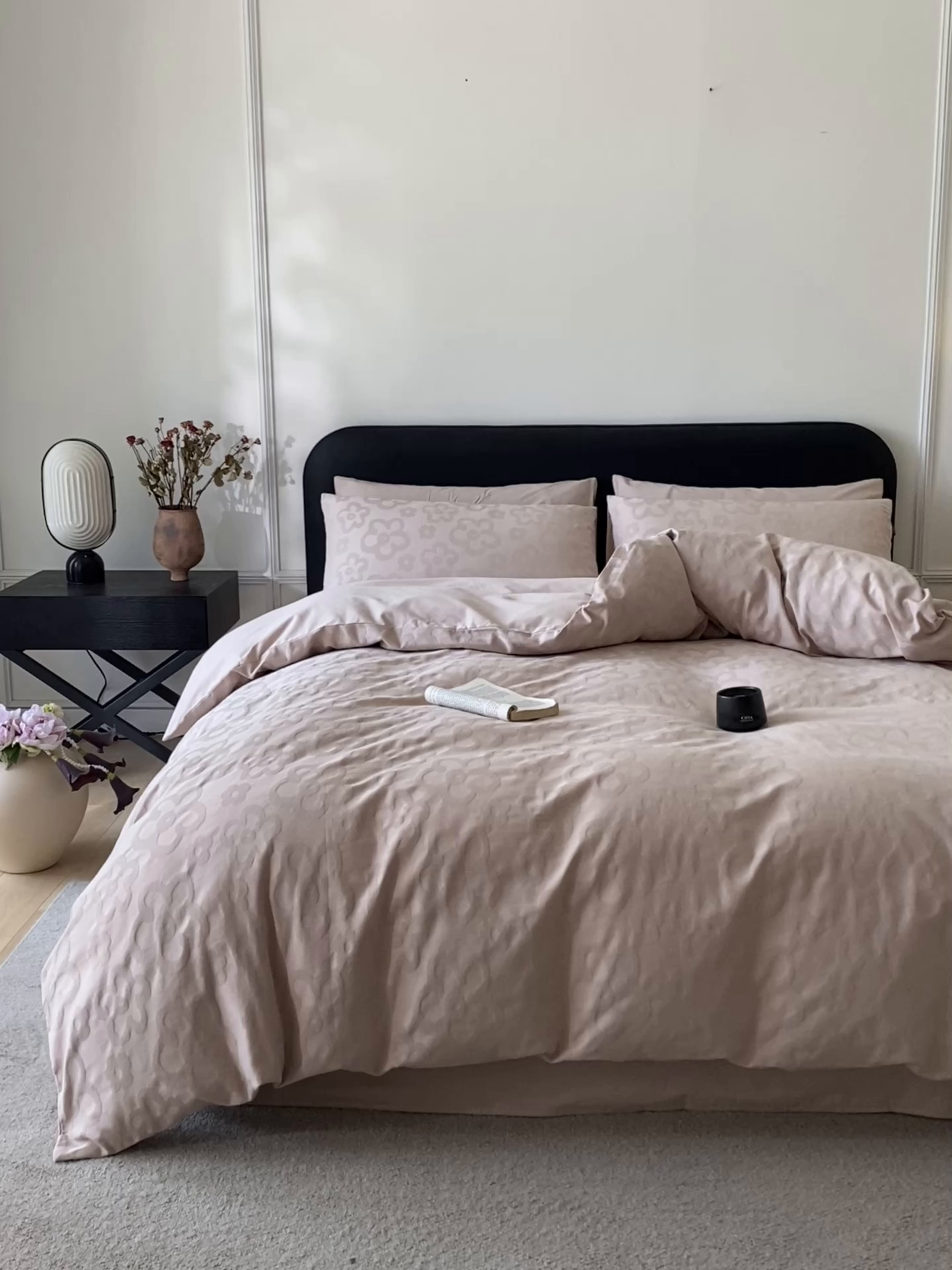 91家纺网 家纺一手货源 找家纺 宜代光年 2026年新款全棉纯棉厚织提花四件套系列（第一批花型） 朵朵-浅粉