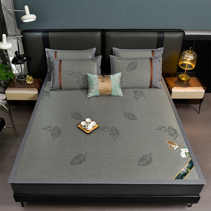 91家纺网 家纺一手货源 找家纺 小牛席业 2026新款加厚款叶语冰藤席系列 加厚款-叶语冰藤席-墨绿