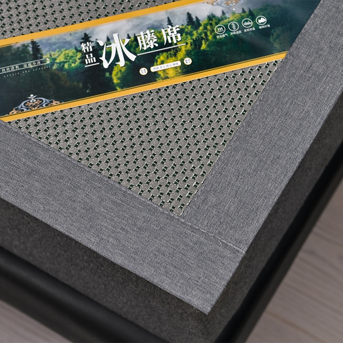 91家纺网 家纺一手货源 找家纺 小牛席业 2026新款加厚款叶语冰藤席系列 加厚款-叶语冰藤席-墨绿