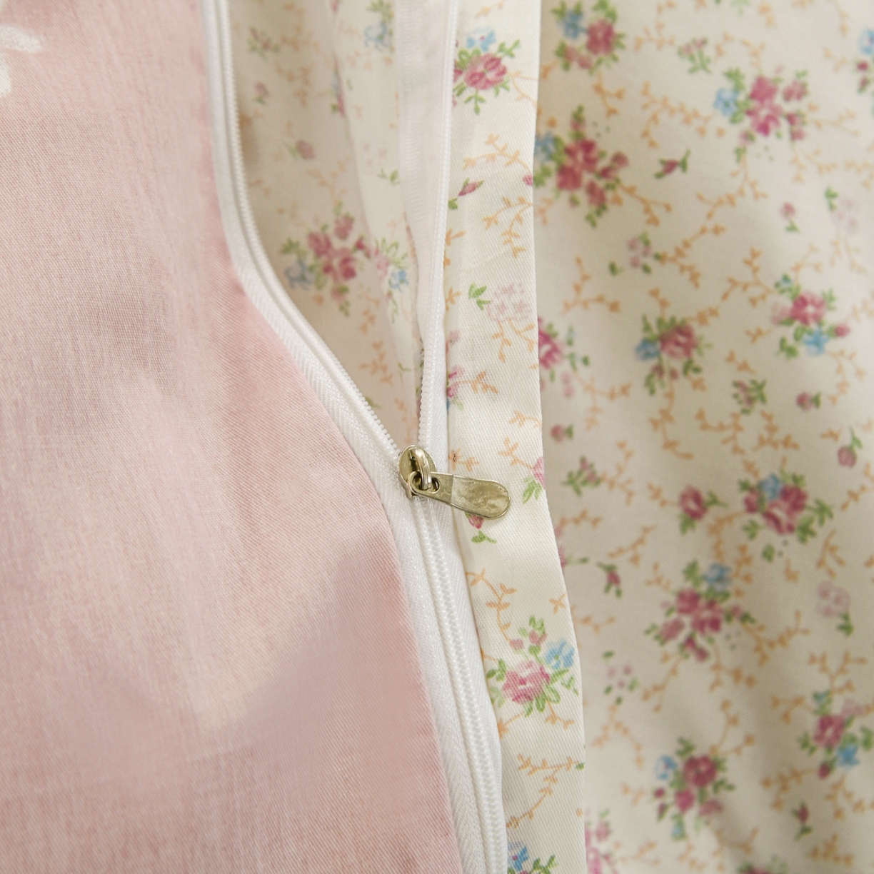 91家纺网 家纺一手货源 找家纺 缘舒家纺 2026新款全棉纯棉印花单被套被套单件 花寻觅兔-卡通类