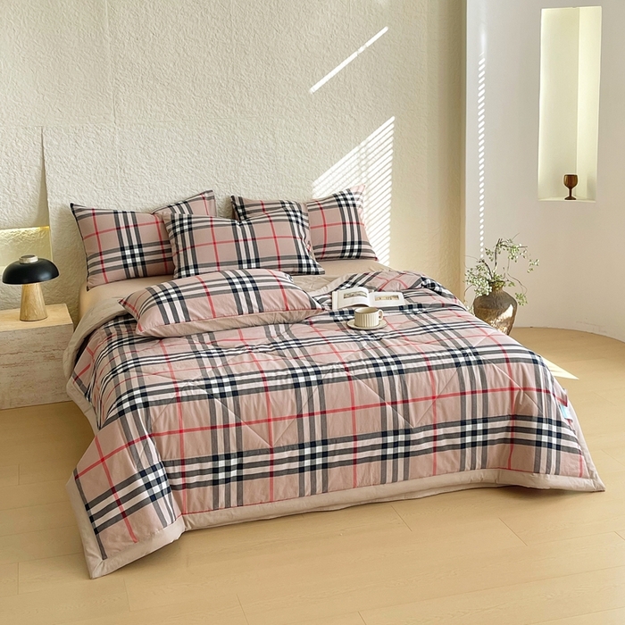 91家纺网 家纺一手货源 找家纺 宝士康家纺 2026新款10A抗菌无印风单夏被/夏被四件套 被子被芯 宝利格