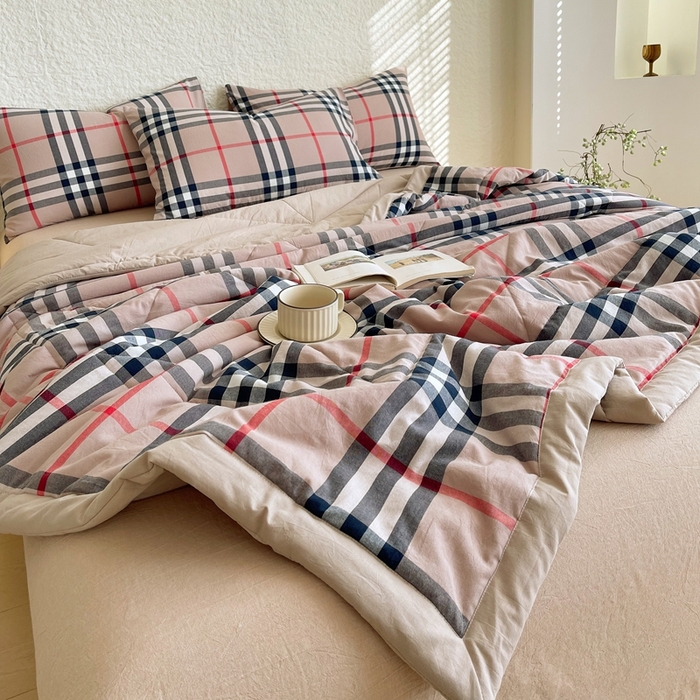 91家纺网 家纺一手货源 找家纺 宝士康家纺 2026新款10A抗菌无印风单夏被/夏被四件套 被子被芯 宝利格