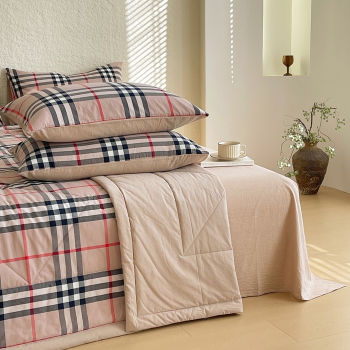 91家纺网 家纺一手货源 找家纺 宝士康家纺 2026新款10A抗菌无印风单夏被/夏被四件套 被子被芯 宝利格