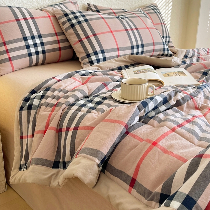 91家纺网 家纺一手货源 找家纺 宝士康家纺 2026新款10A抗菌无印风单夏被/夏被四件套 被子被芯 宝利格