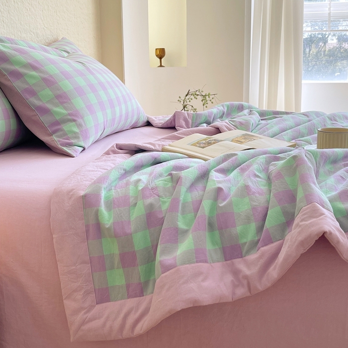 91家纺网 家纺一手货源 找家纺 宝士康家纺 2026新款10A抗菌无印风单夏被/夏被四件套 被子被芯 绿叶中格