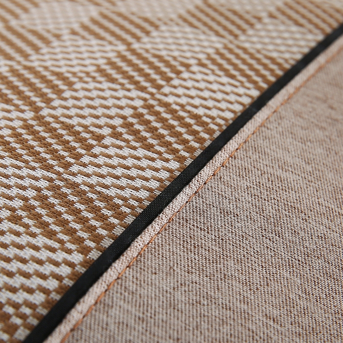 91家纺网 家纺一手货源 找家纺 小牛席业 2026新款亲肤舒适棋盘格-冰丝夏凉枕枕头枕芯（枕套+枕芯） 咖色