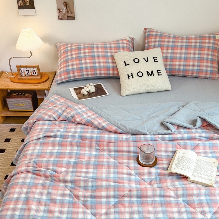 91家纺网 家纺一手货源 找家纺 宝士康家纺 2026新款10A抗菌无印风单夏被/夏被四件套 被子被芯 炫彩格