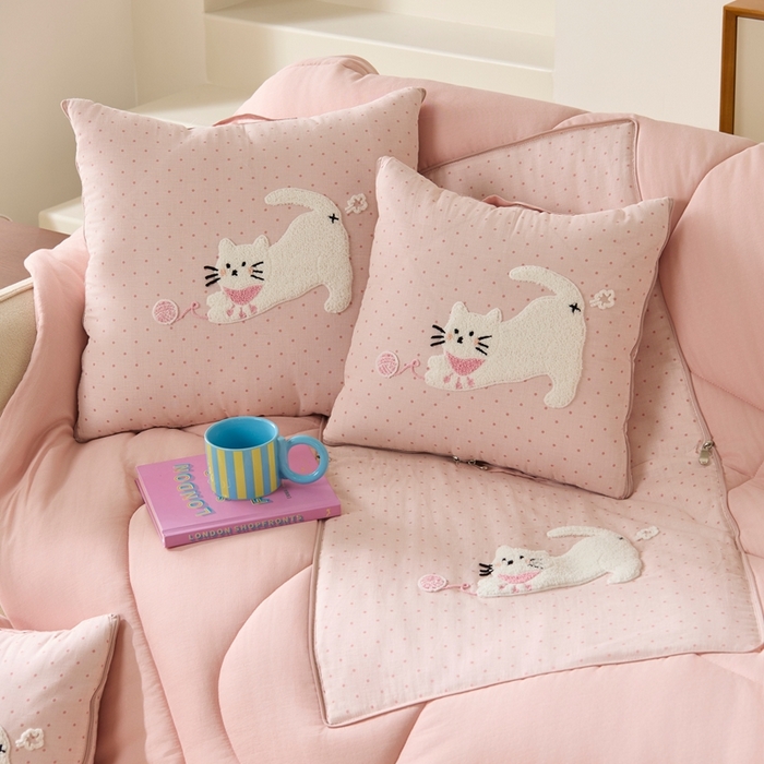 91家纺网 家纺一手货源 找家纺 （总）多米家居 2026新款会放屁的pupu猫抱枕被