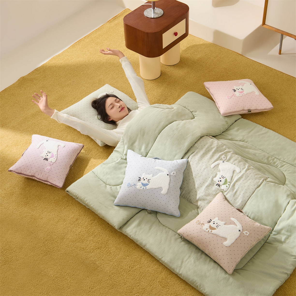 91家纺网 家纺一手货源 找家纺 多米家居 2026新款会放屁的pupu猫抱枕被 组合图仅参考不可下单