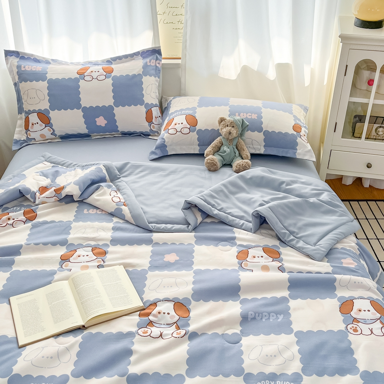 91家纺网 家纺一手货源 找家纺 宝士康家纺 2026新款10A抗菌水洗棉超声波压花夏被 被子被芯 超声波-嗨皮狗