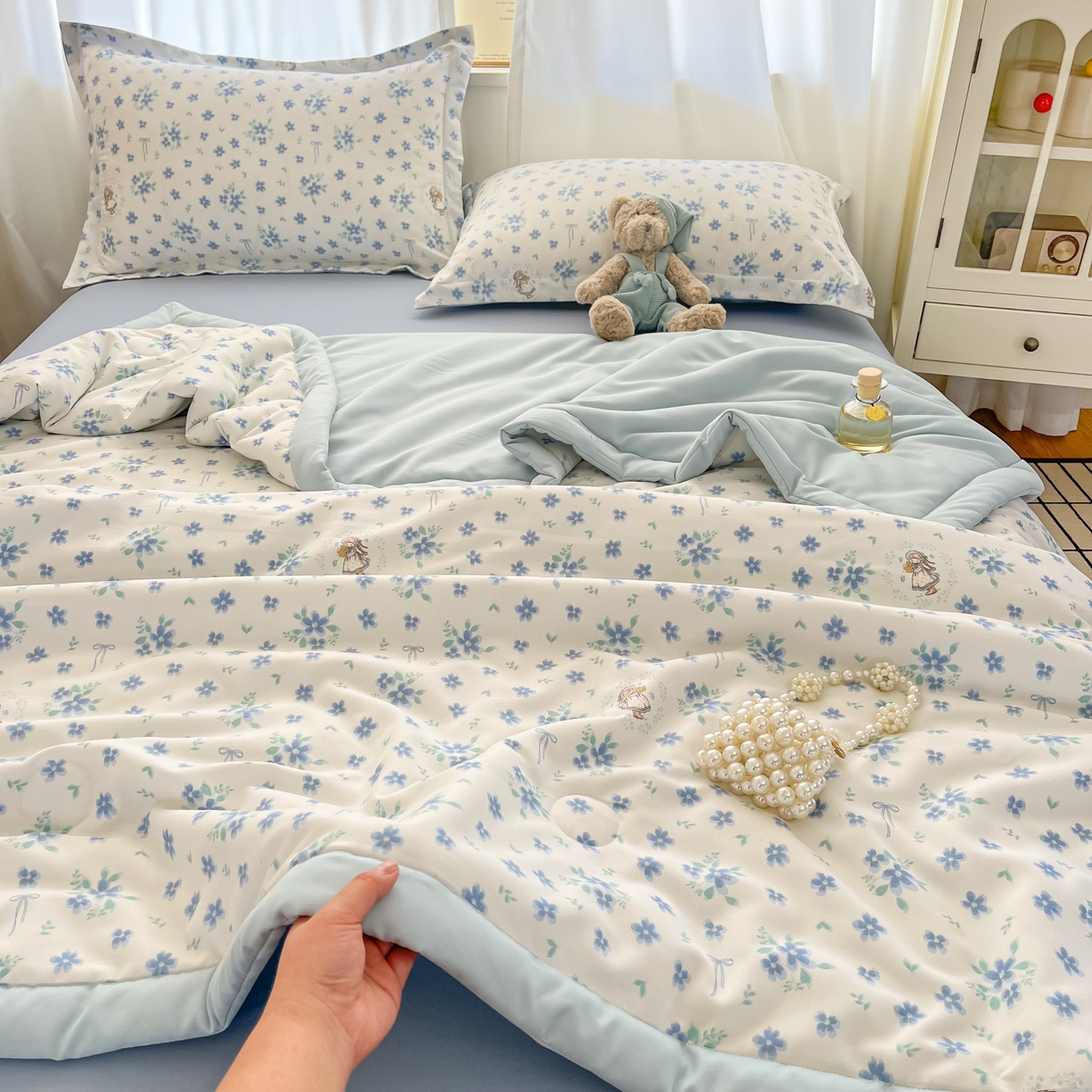 91家纺网 家纺一手货源 找家纺 宝士康家纺 2026新款10A抗菌水洗棉超声波压花夏被 被子被芯 超声波-青野碎蓝