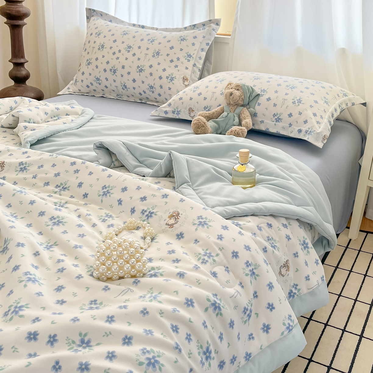 91家纺网 家纺一手货源 找家纺 宝士康家纺 2026新款10A抗菌水洗棉超声波压花夏被 被子被芯 超声波-青野碎蓝