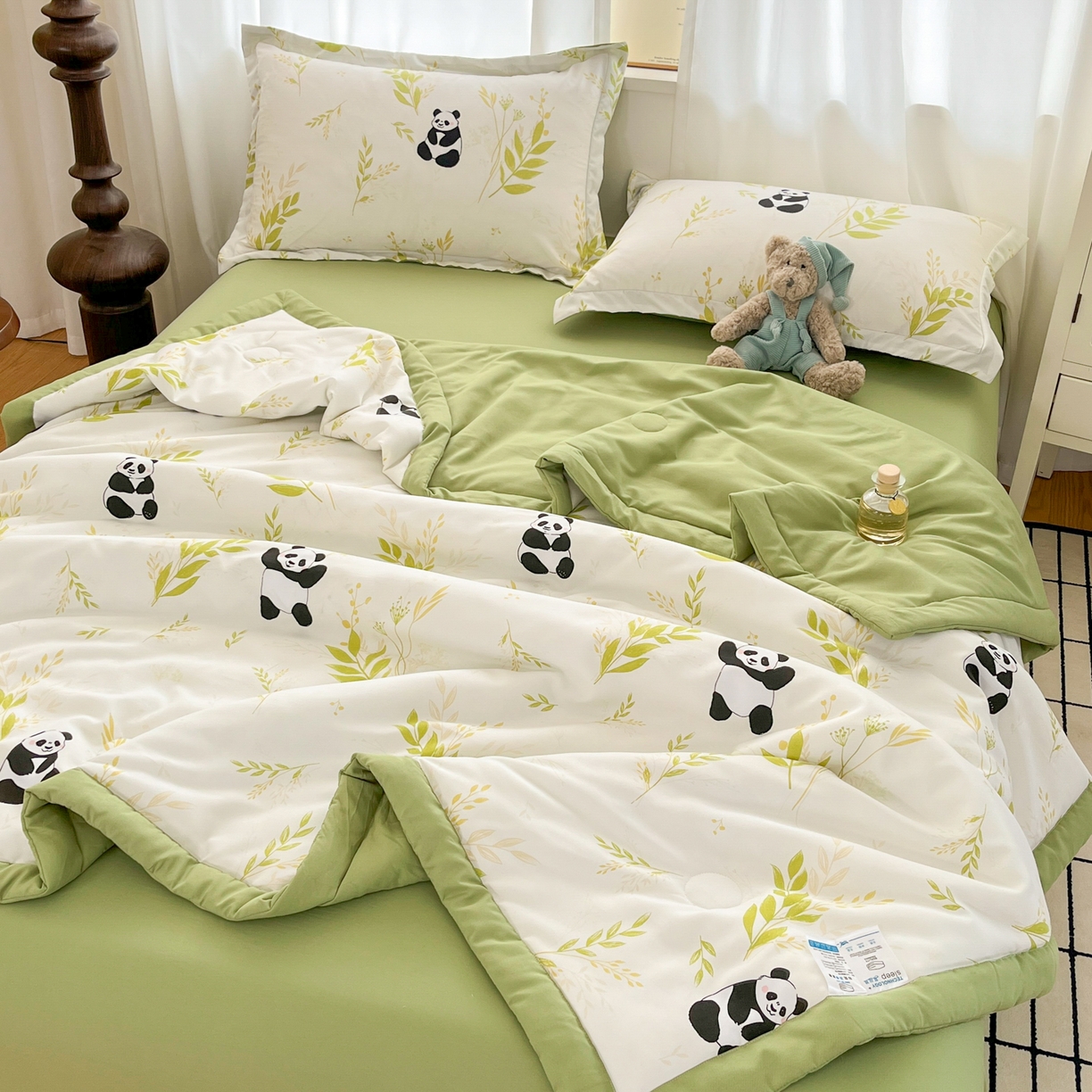 91家纺网 家纺一手货源 找家纺 宝士康家纺 2026新款10A抗菌水洗棉超声波压花夏被 被子被芯 超声波-熊猫乐园