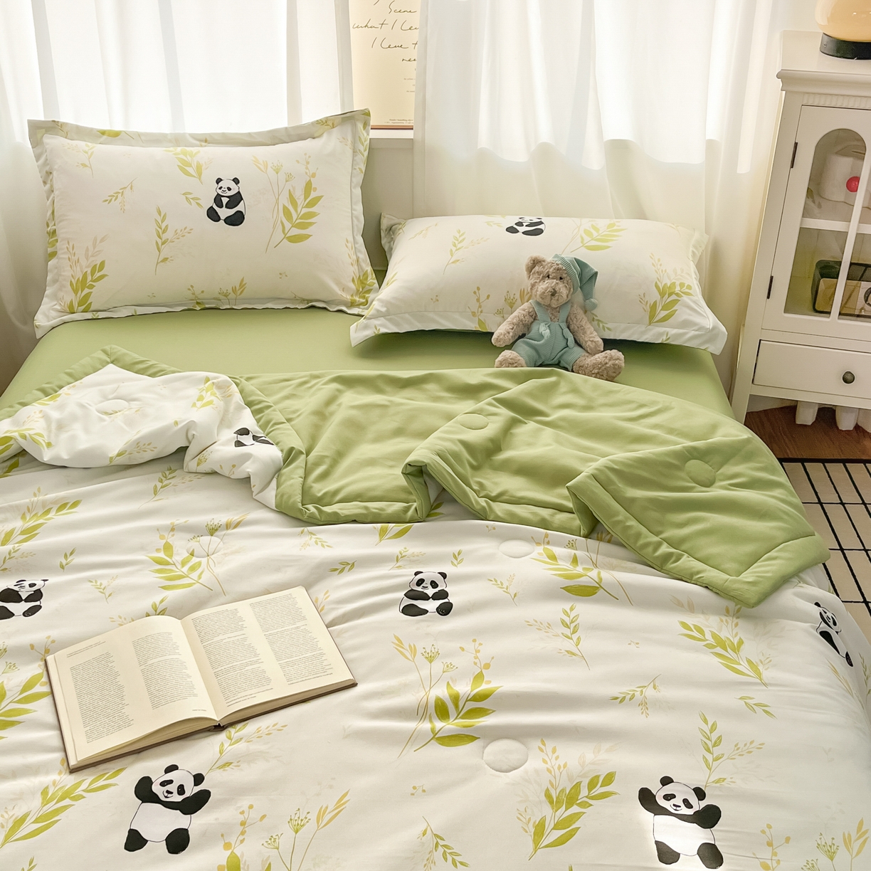 91家纺网 家纺一手货源 找家纺 宝士康家纺 2026新款10A抗菌水洗棉超声波压花夏被 被子被芯 超声波-熊猫乐园