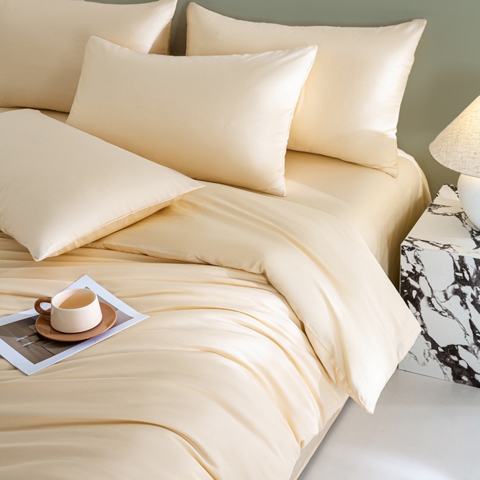 91家纺网 家纺一手货源 找家纺 盛凡家纺 2026春夏新款全棉纯棉A类60s长绒棉四件套纯色贡缎纯棉被套床笠款三件套 奶昔白