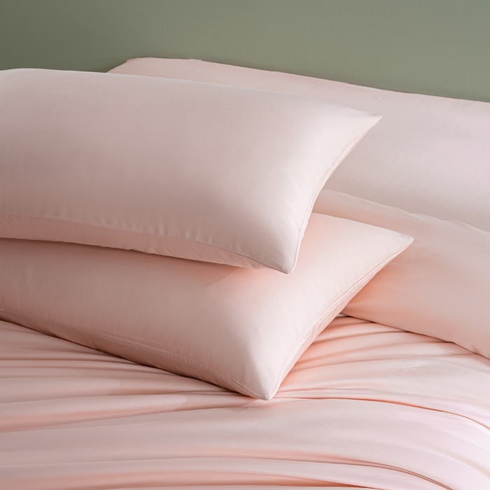 91家纺网 家纺一手货源 找家纺 盛凡家纺 2026春夏新款全棉纯棉A类60s长绒棉四件套纯色贡缎纯棉被套床笠款三件套 樱花粉