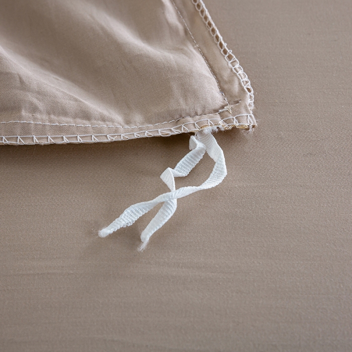 91家纺网 家纺一手货源 找家纺 盛凡家纺 2026春夏新款全棉纯棉A类60s长绒棉四件套纯色贡缎纯棉被套床笠款三件套 奶昔白+奶咖