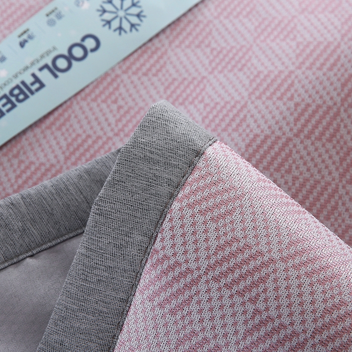 91家纺网 家纺一手货源 找家纺 小牛席业 2025新款棋盘格冰丝夏凉枕套凉席藤席冰藤席冰丝席草席竹席枕套 粉色
