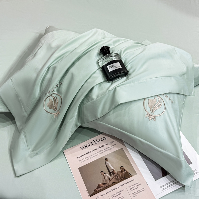 91家纺网 家纺一手货源 找家纺 盛凡家纺 2026春夏新款全棉纯棉100支长绒棉绣花四件套--萨尔夫人 萨尔夫人-天青色