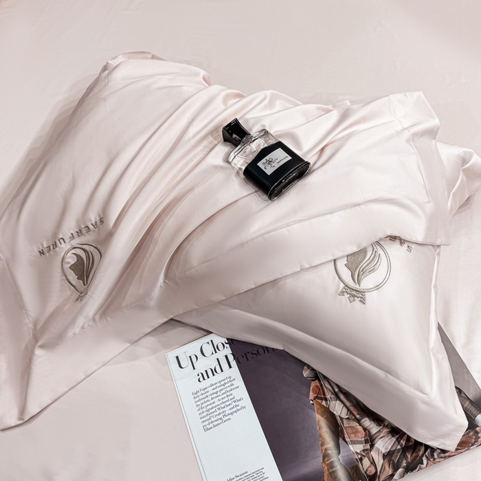 91家纺网 家纺一手货源 找家纺 盛凡家纺 2026春夏新款全棉纯棉100支长绒棉绣花四件套--萨尔夫人 萨尔夫人-暖心粉