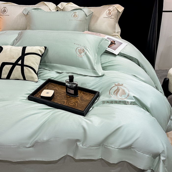 91家纺网 家纺一手货源 找家纺 盛凡家纺 2026春夏新款全棉纯棉100支长绒棉绣花四件套--萨尔夫人 萨尔夫人-天青色