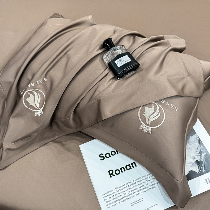 91家纺网 家纺一手货源 找家纺 盛凡家纺 2026春夏新款全棉纯棉100支长绒棉绣花四件套--萨尔夫人 萨尔夫人-奶咖