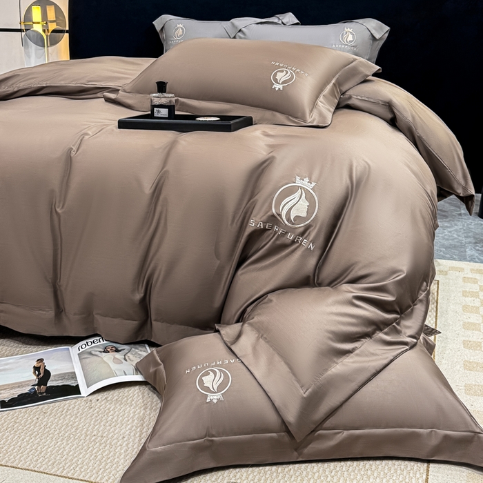 91家纺网 家纺一手货源 找家纺 盛凡家纺 2026春夏新款全棉纯棉100支长绒棉绣花四件套--萨尔夫人 萨尔夫人-奶咖