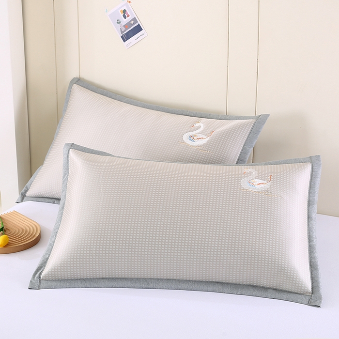 小牛席业 2026新款华夫格天鹅冰丝夏凉枕套夏凉枕套冰丝枕套藤枕套冰藤枕套冰丝枕套竹枕套凉席枕套豆豆枕套 华夫格天鹅冰丝夏凉枕套-香槟