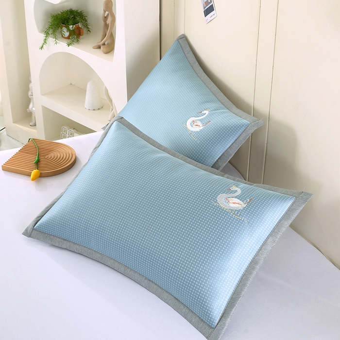 91家纺网 家纺一手货源 找家纺 小牛席业 2026新款华夫格天鹅冰丝夏凉枕套夏凉枕套冰丝枕套藤枕套冰藤枕套冰丝枕套竹枕套凉席枕套豆豆枕套 华夫格天鹅冰丝夏凉枕套-蓝色