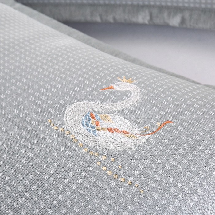 91家纺网 家纺一手货源 找家纺 小牛席业 2026新款华夫格天鹅冰丝夏凉枕套夏凉枕套冰丝枕套藤枕套冰藤枕套冰丝枕套竹枕套凉席枕套豆豆枕套 华夫格天鹅冰丝夏凉枕套-灰色