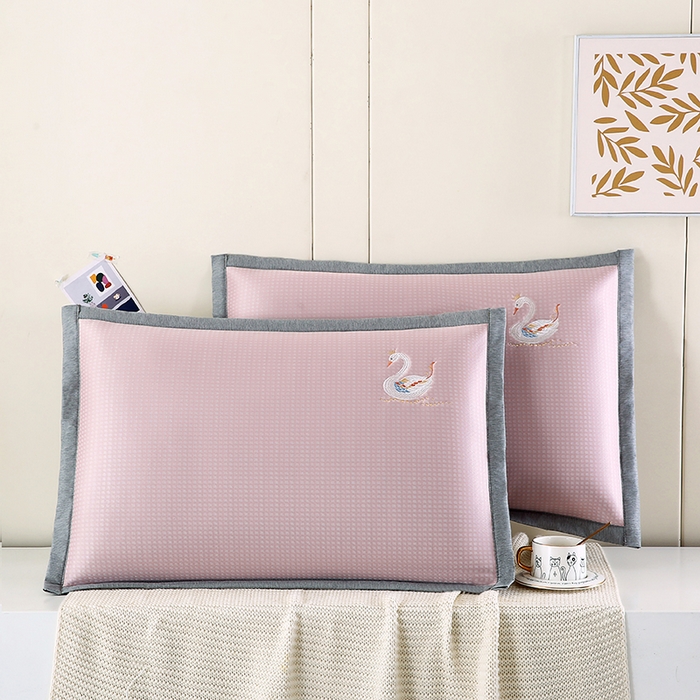 91家纺网 家纺一手货源 找家纺 小牛席业 2026新款华夫格天鹅冰丝夏凉枕套夏凉枕套冰丝枕套藤枕套冰藤枕套冰丝枕套竹枕套凉席枕套豆豆枕套 华夫格天鹅冰丝夏凉枕套-粉色