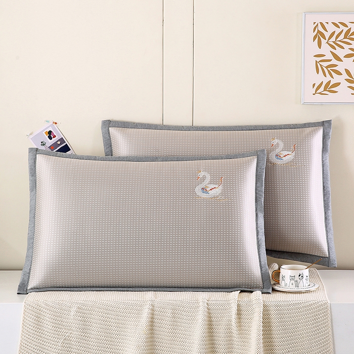 91家纺网 家纺一手货源 找家纺 小牛席业 2026新款华夫格天鹅冰丝夏凉枕套夏凉枕套冰丝枕套藤枕套冰藤枕套冰丝枕套竹枕套凉席枕套豆豆枕套 华夫格天鹅冰丝夏凉枕套-香槟