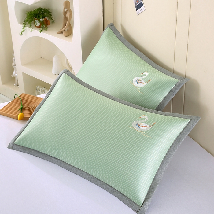 小牛席业 2026新款华夫格天鹅冰丝夏凉枕套夏凉枕套冰丝枕套藤枕套冰藤枕套冰丝枕套竹枕套凉席枕套豆豆枕套 华夫格天鹅冰丝夏凉枕套-绿色