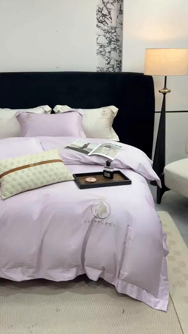 91家纺网 家纺一手货源 找家纺 盛凡家纺 2026春夏新款全棉纯棉100支长绒棉绣花四件套--萨尔夫人 萨尔夫人-浅紫