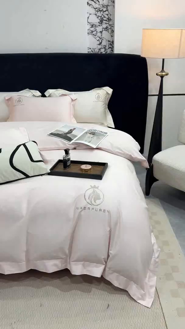 91家纺网 家纺一手货源 找家纺 盛凡家纺 2026春夏新款全棉纯棉100支长绒棉绣花四件套--萨尔夫人 萨尔夫人-暖心粉