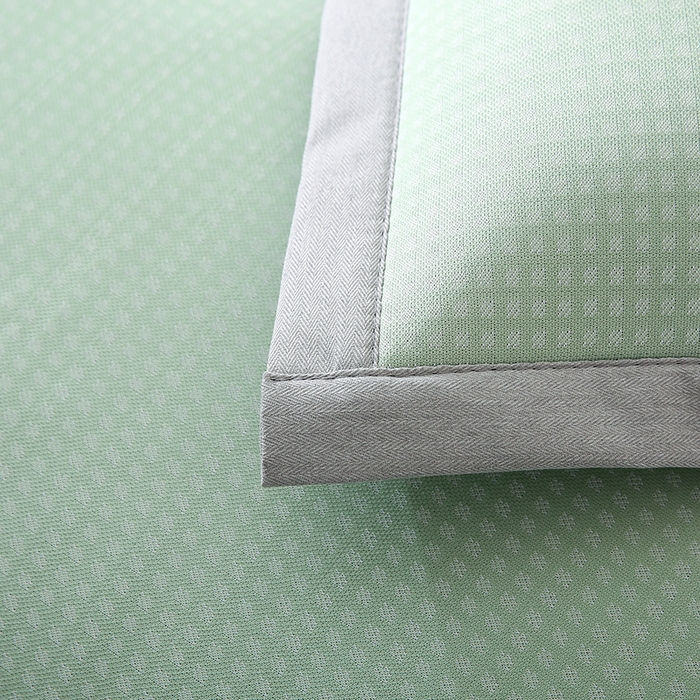 91家纺网 家纺一手货源 找家纺 小牛席业 2025新款华夫格冰丝夏凉枕枕套凉枕套凉枕套冰丝枕套藤枕套冰藤枕套冰丝枕套竹枕套凉席枕套豆豆枕套 经典款-华夫格凉感冰丝枕套（绿色）